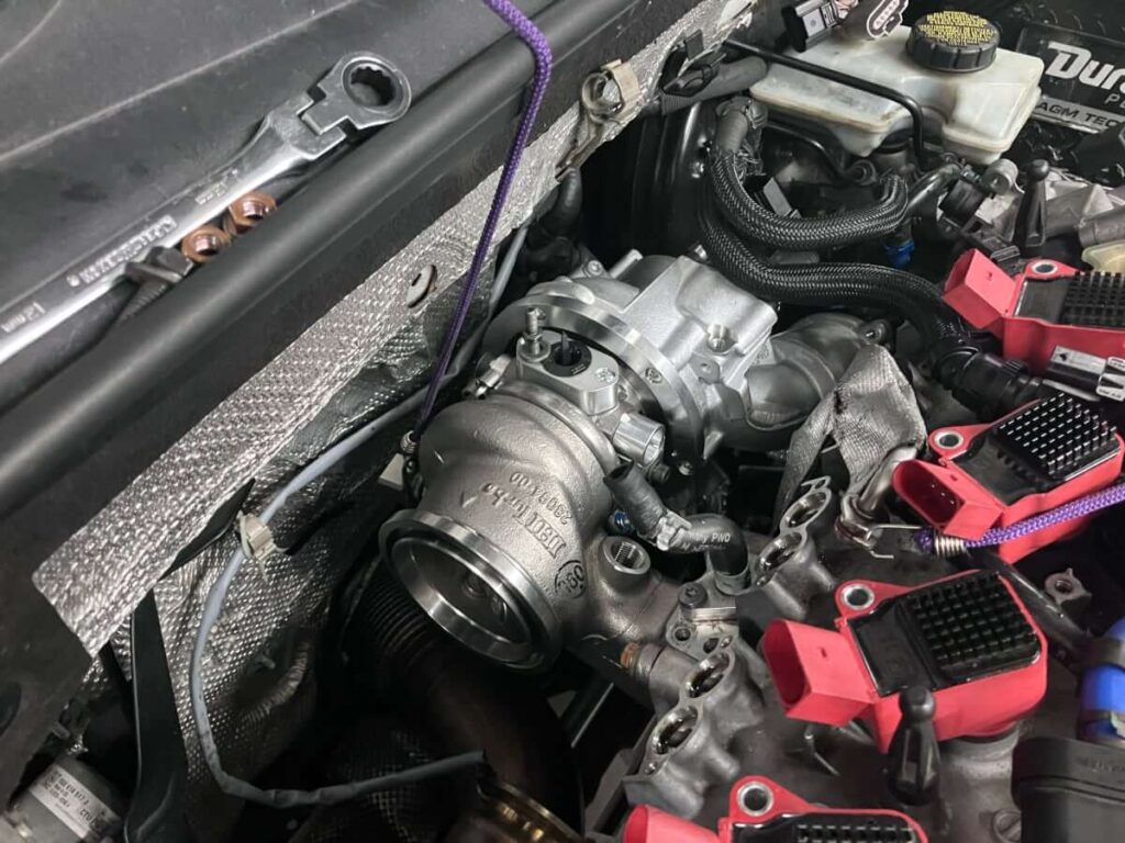 LM440 IS20 Turbocharger Installed